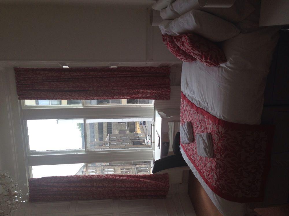 Ailsa Gasthuis Edinburgh